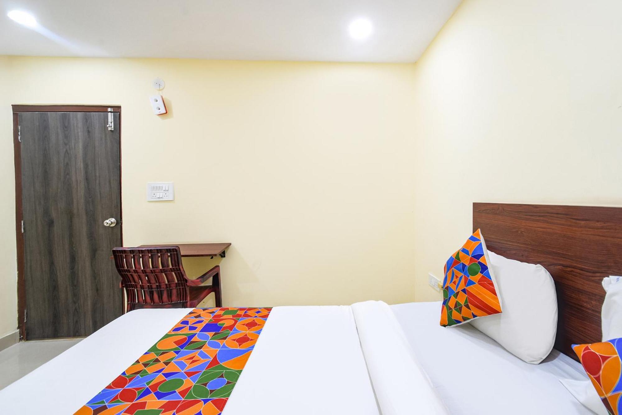 Hotel Fabhotel Wild Wings - Nr A S Rao Nagar