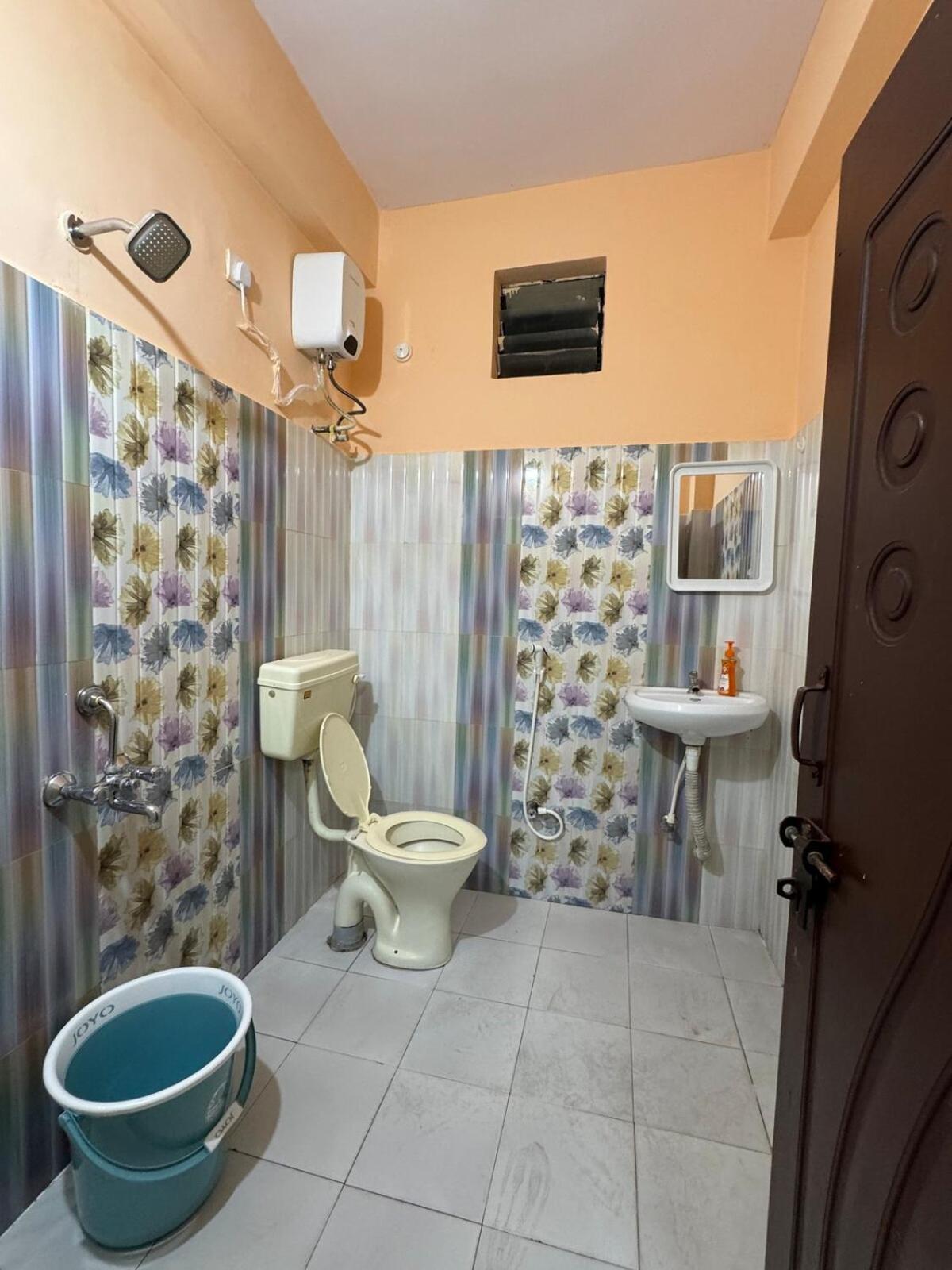 Charter 3bhk Luxurious Flat In Manikonda Apartment Hyderabad