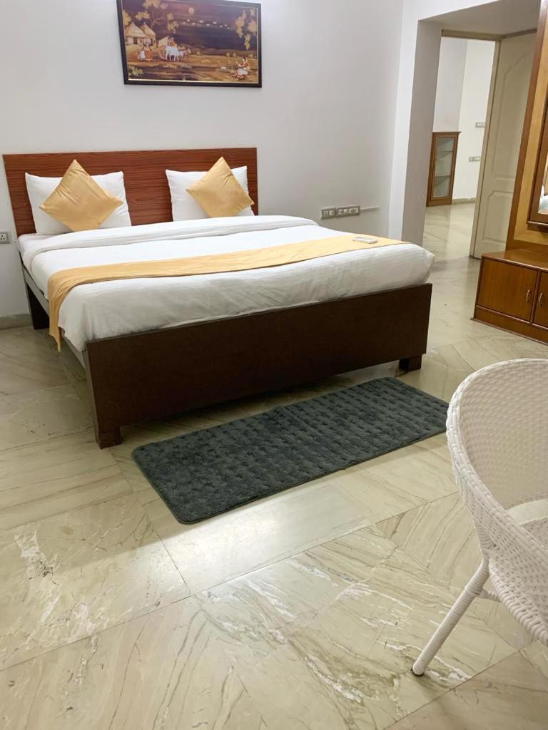 S V Orchid Hotel 4*