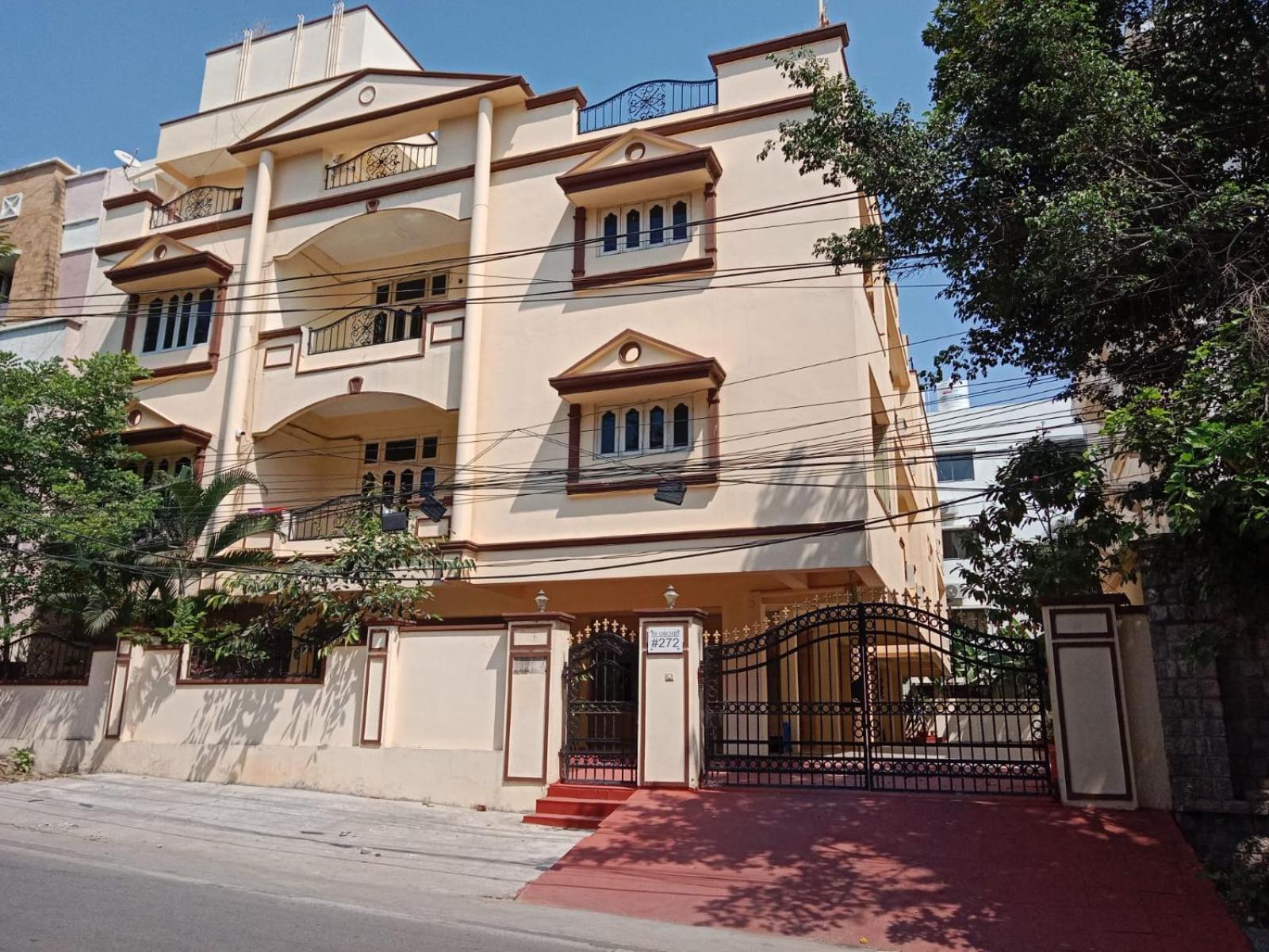 S V Orchid Hotel 4*