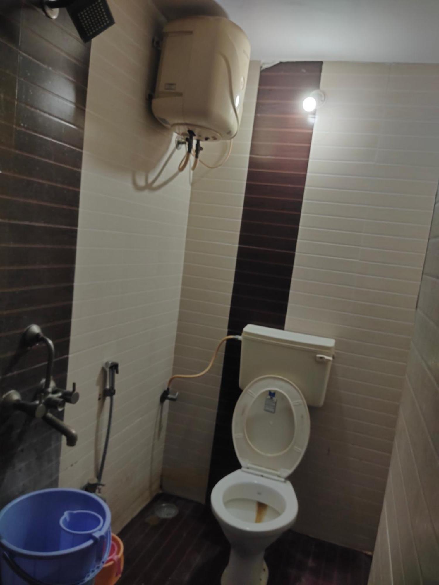 Hotel Suprahbat