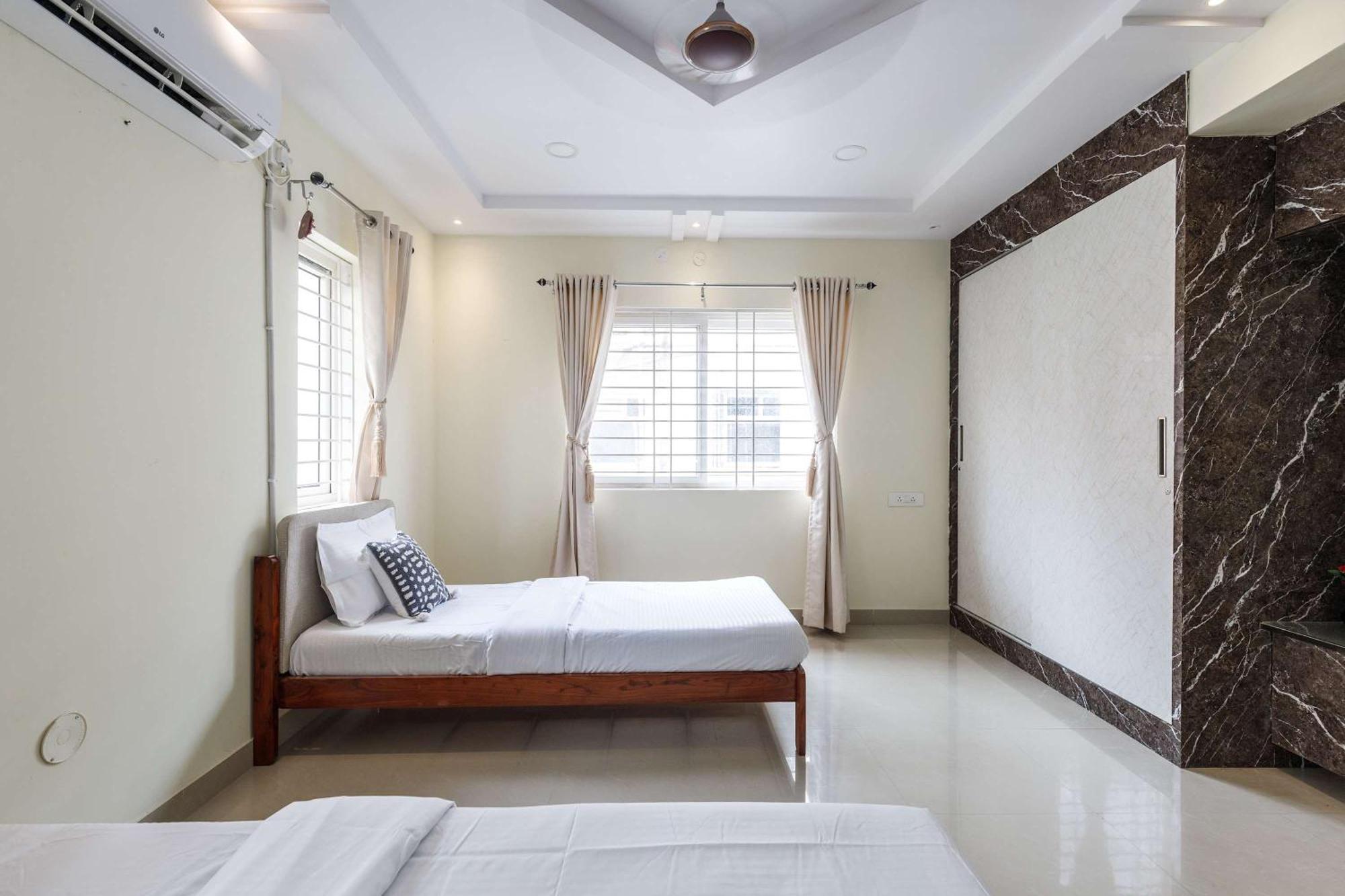 Timber Leaf By Stayjade Nr Hyd Airport Villa