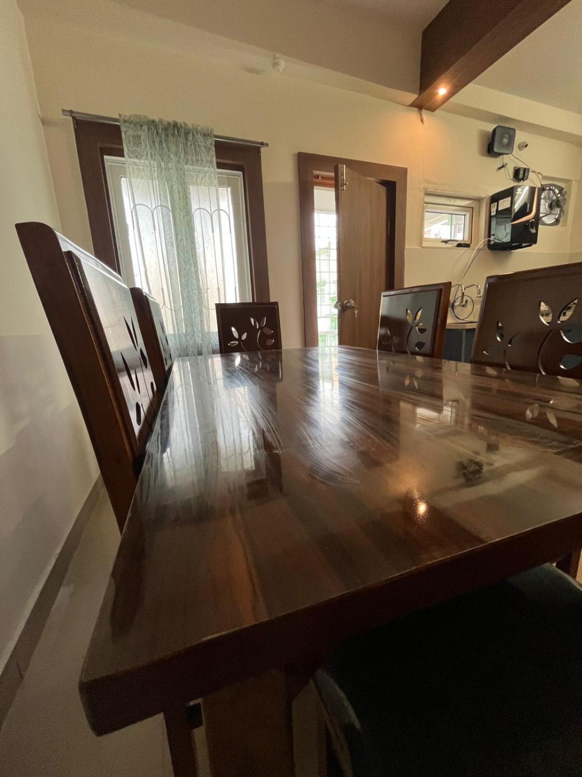 Comfy Abode Banjara Hills Road No 1