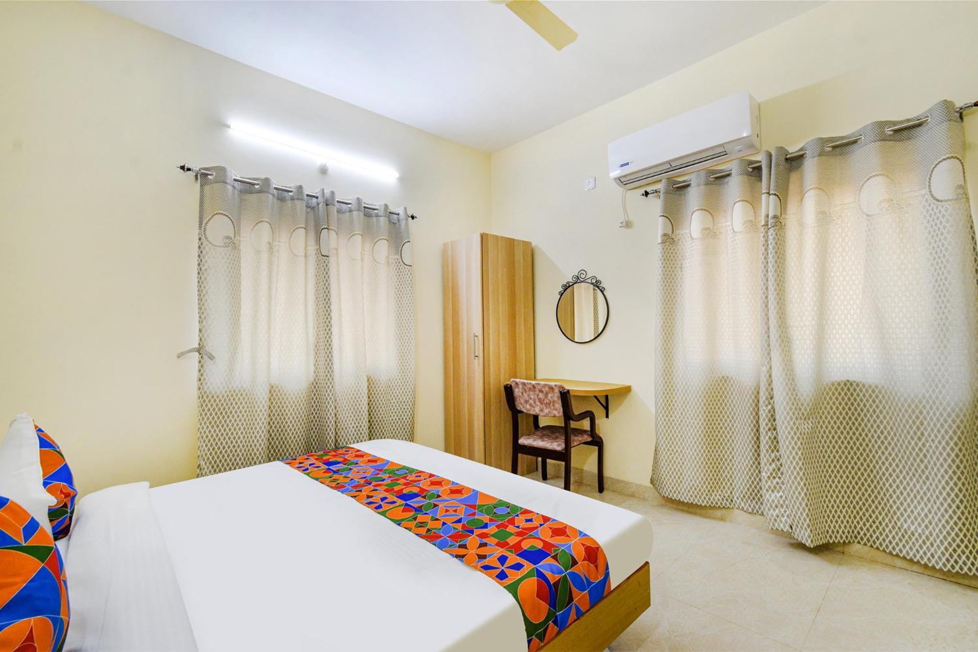 Fabhotel Rk - Nr U S Consulate, Financial District Hotel 3*