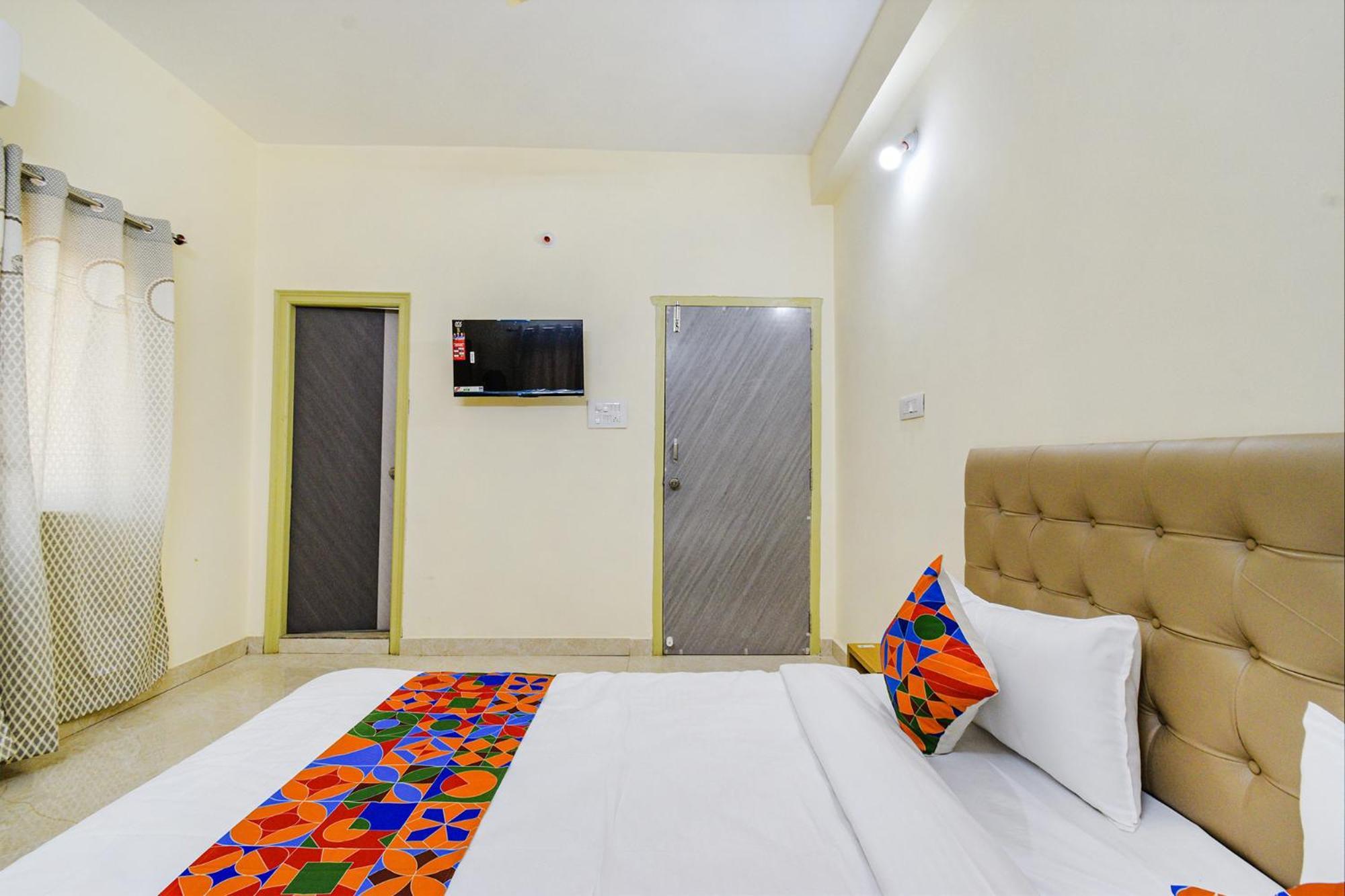 Hotel Fabhotel Rk - Nr U S Consulate, Financial District 3*