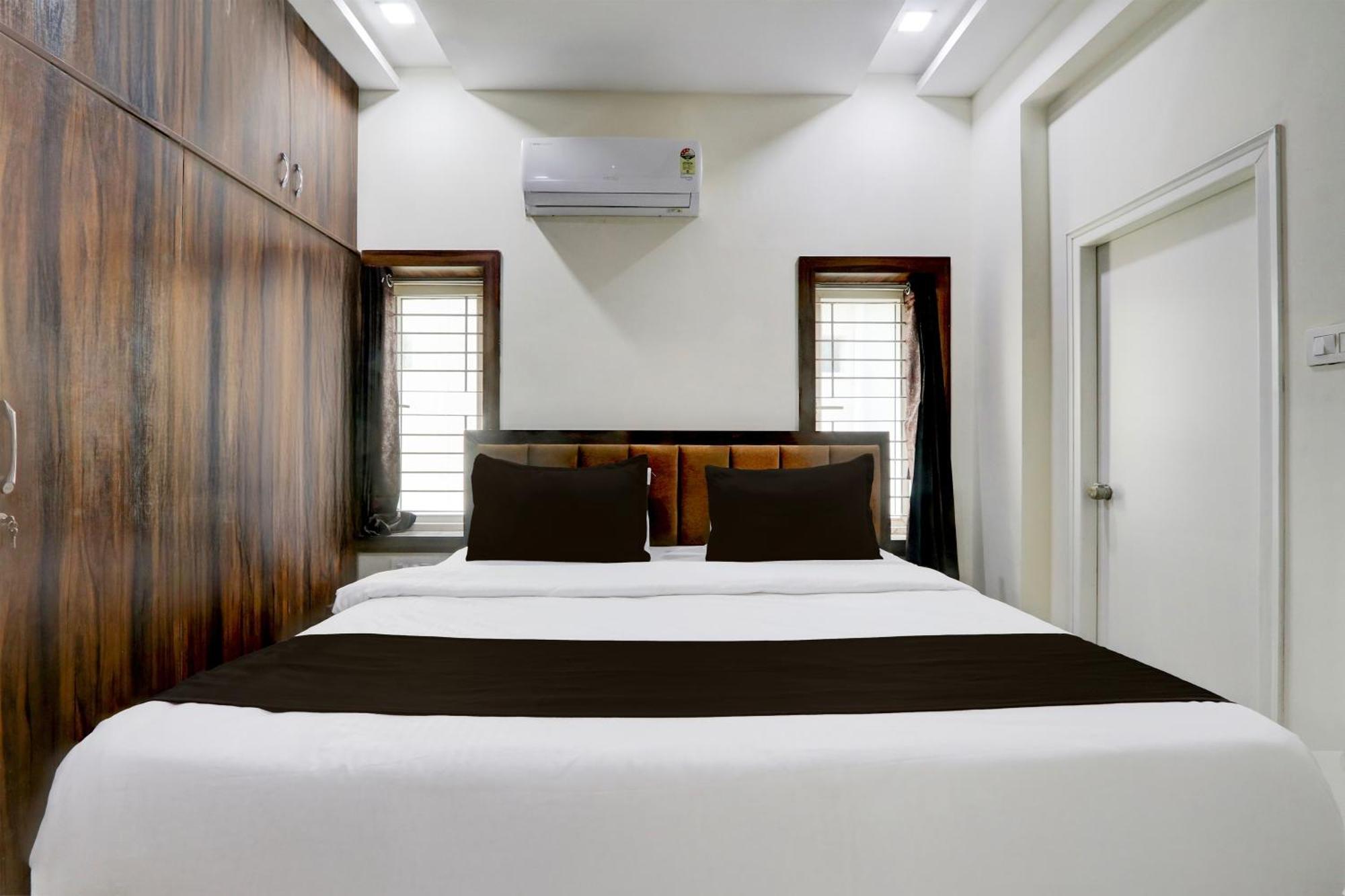 O Rock View Suits Hotel