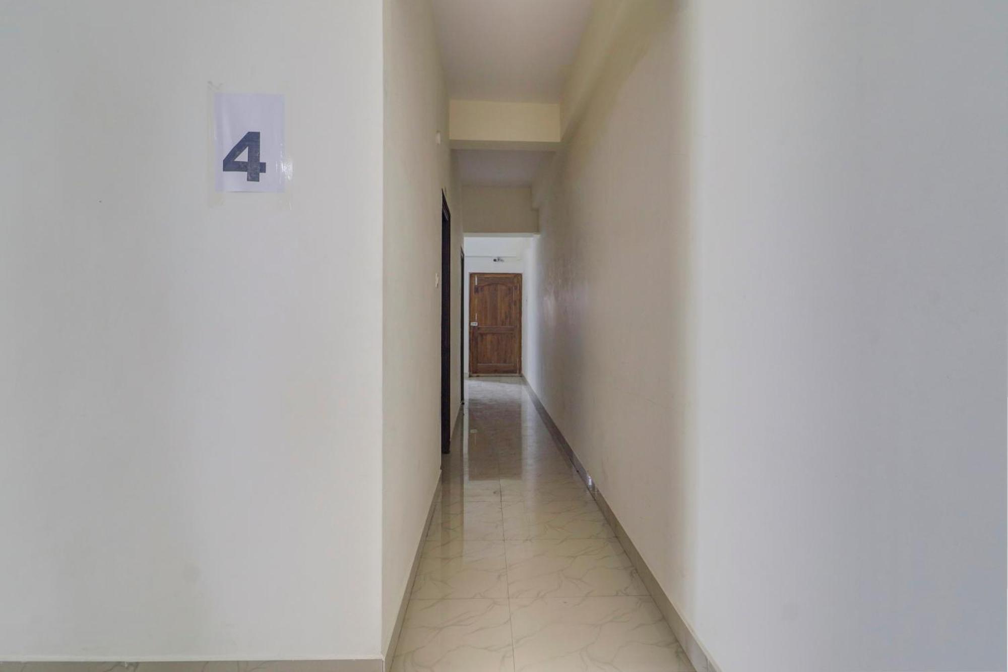 Hotel Super Collection O Manikonda *