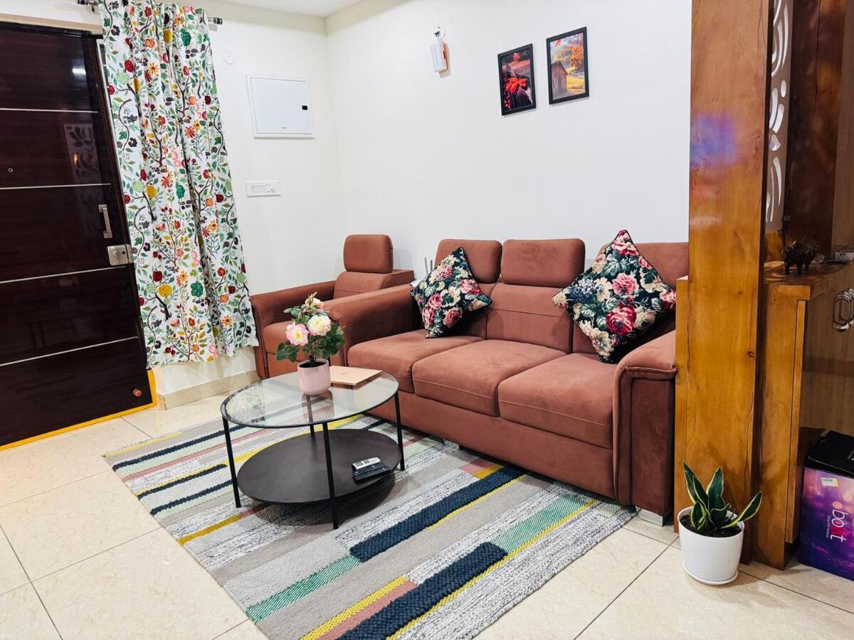 Modern Luxurious Sky 3bhk Nanakramguda Apartment