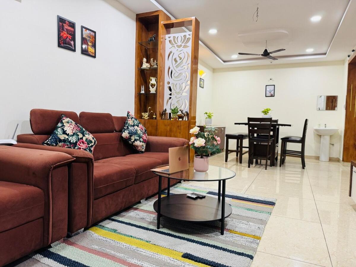 Modern Luxurious Sky 3bhk Nanakramguda Apartment *
