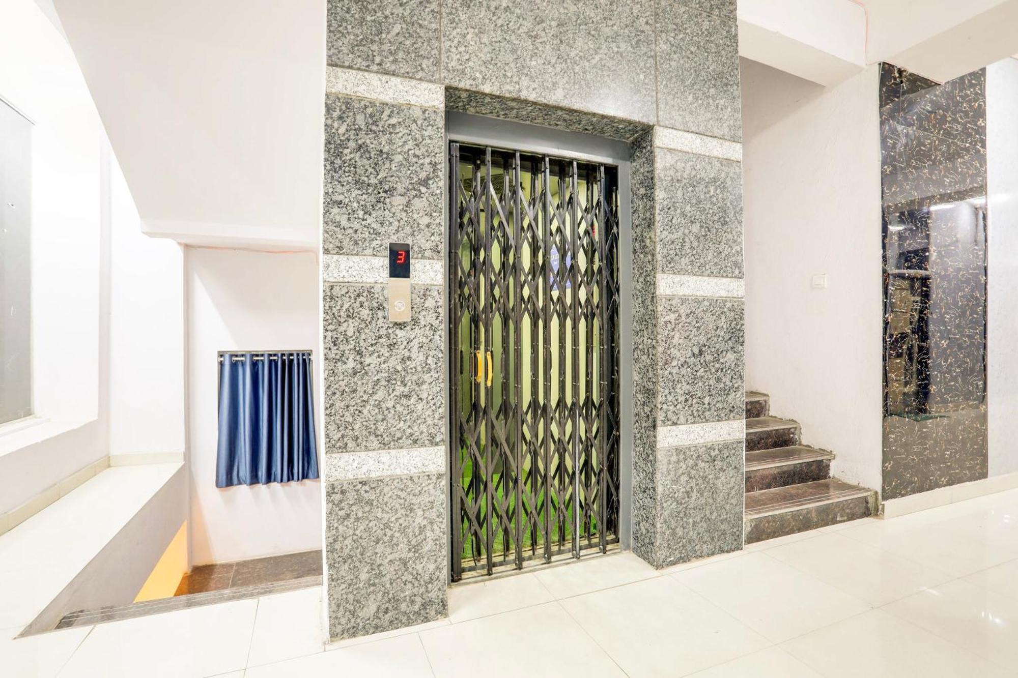 Super O Veduka Banquets & Luxury Hotel 3*