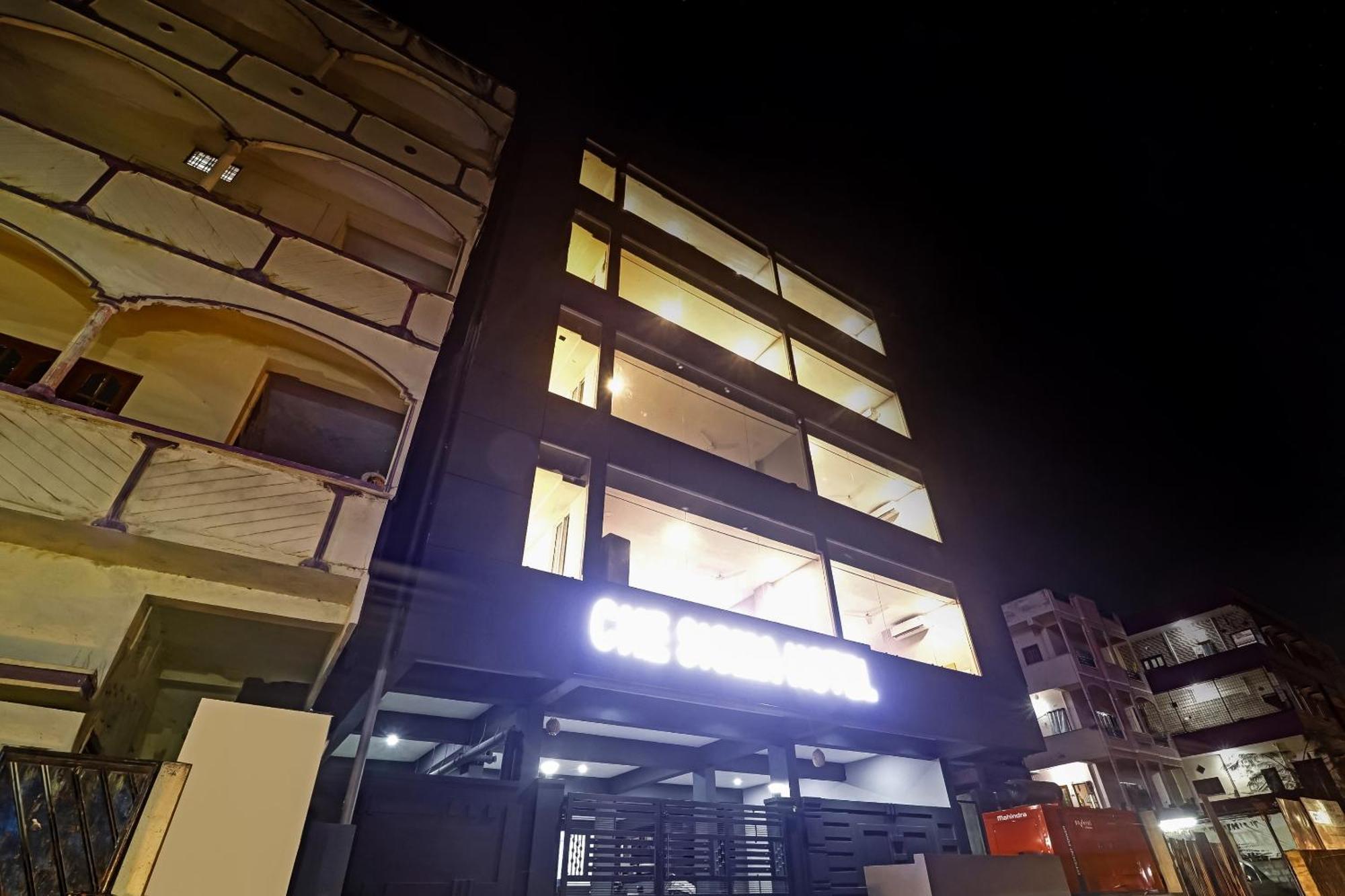 Hotel Super Townhouse Che Sigma 4*