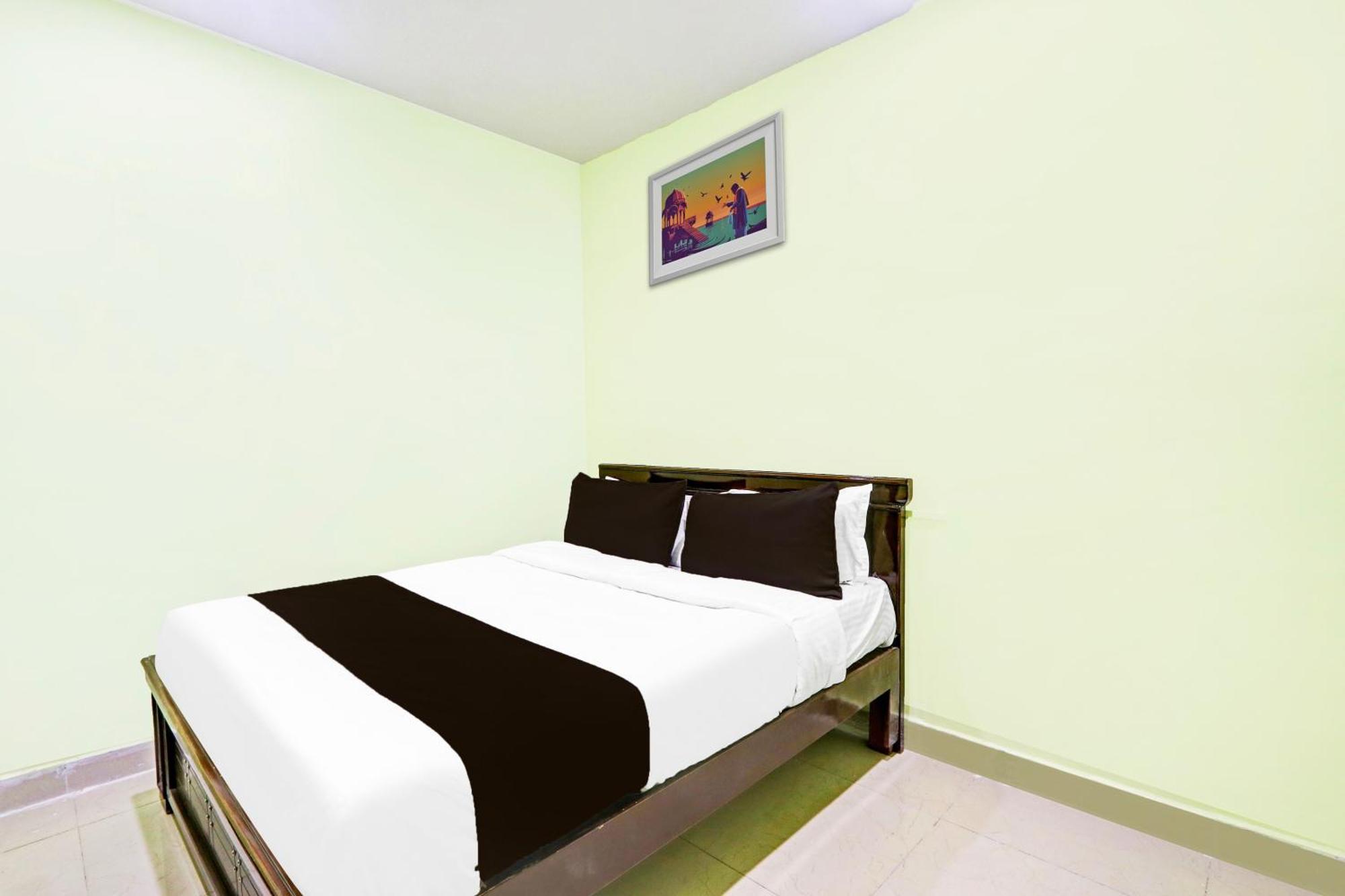 O Plaza Hotel 3*