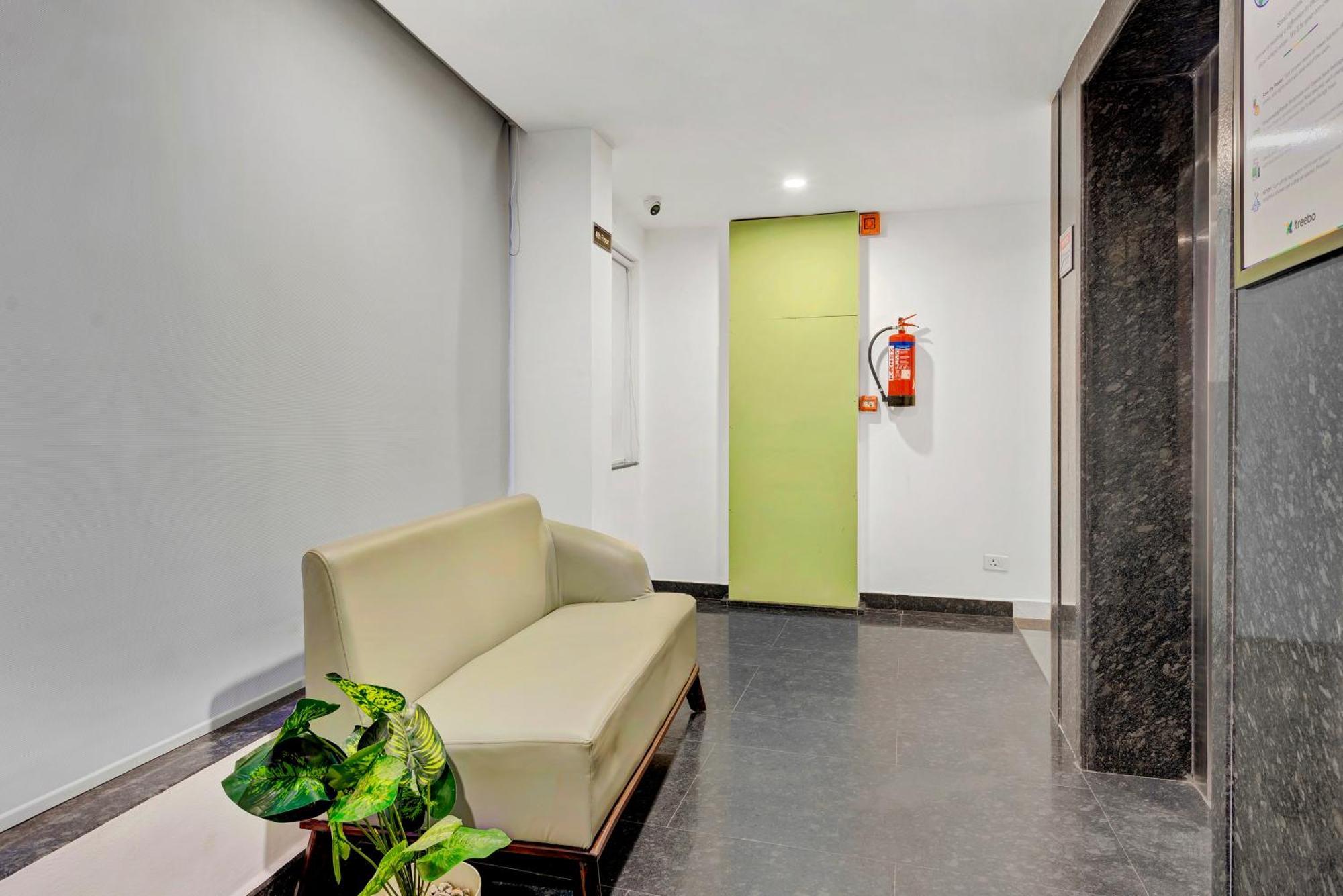 Hotel Treebo Hydotel Kompally