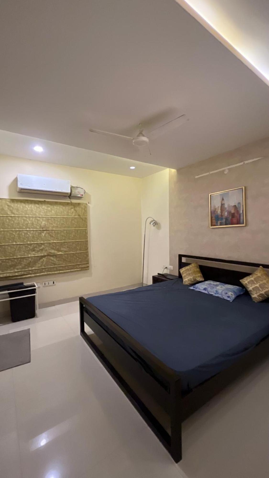 Luxury Homes Apartment *