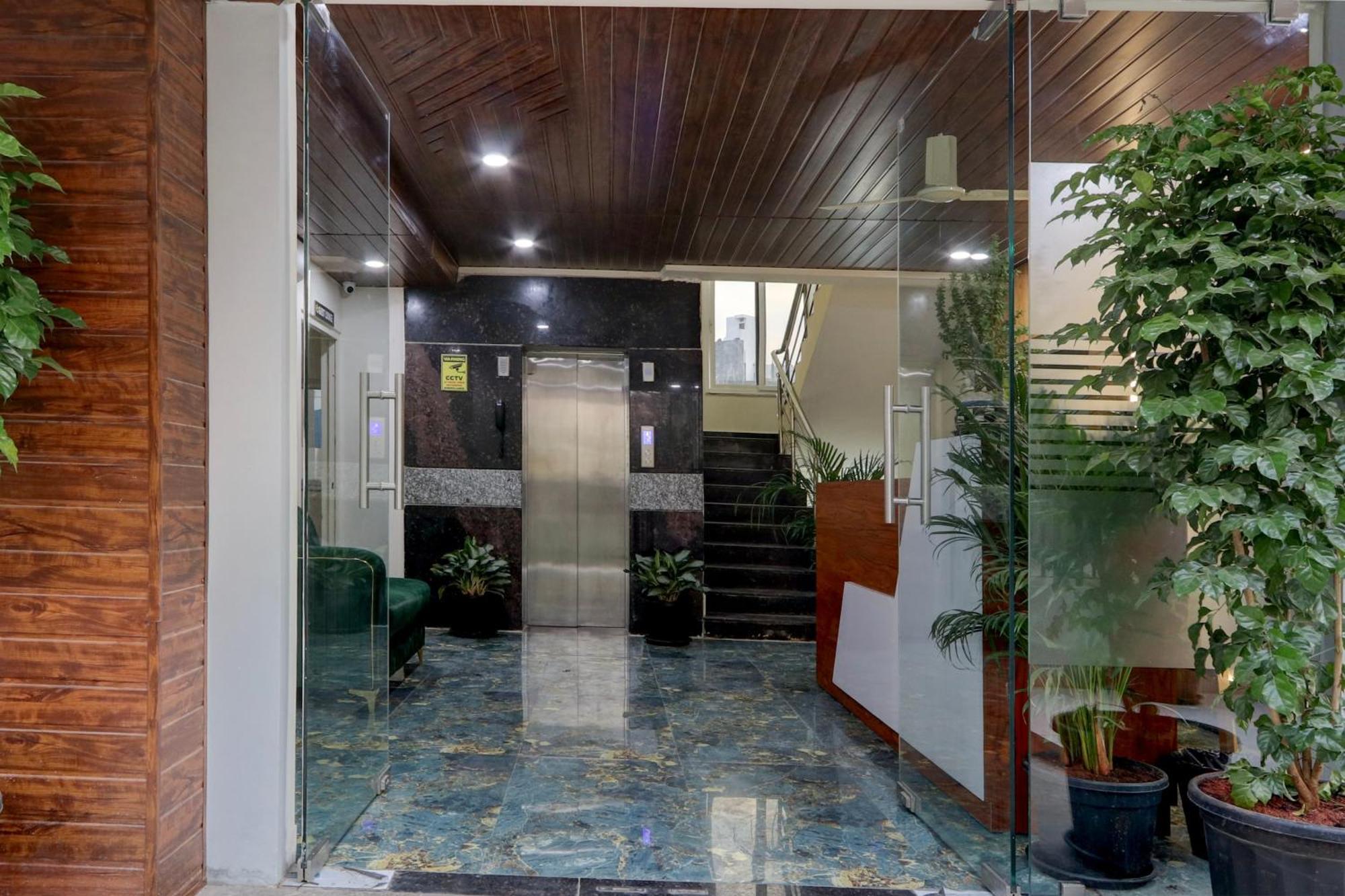 Super Townhouse The Cinco Bliss Near Ikea, Wells Forgo, Kims, Care Hospitals 4* Hyderabad