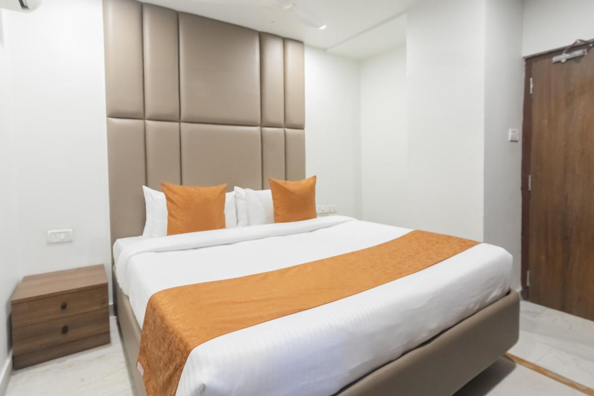 Hotel Kinara Grand Hyderabad