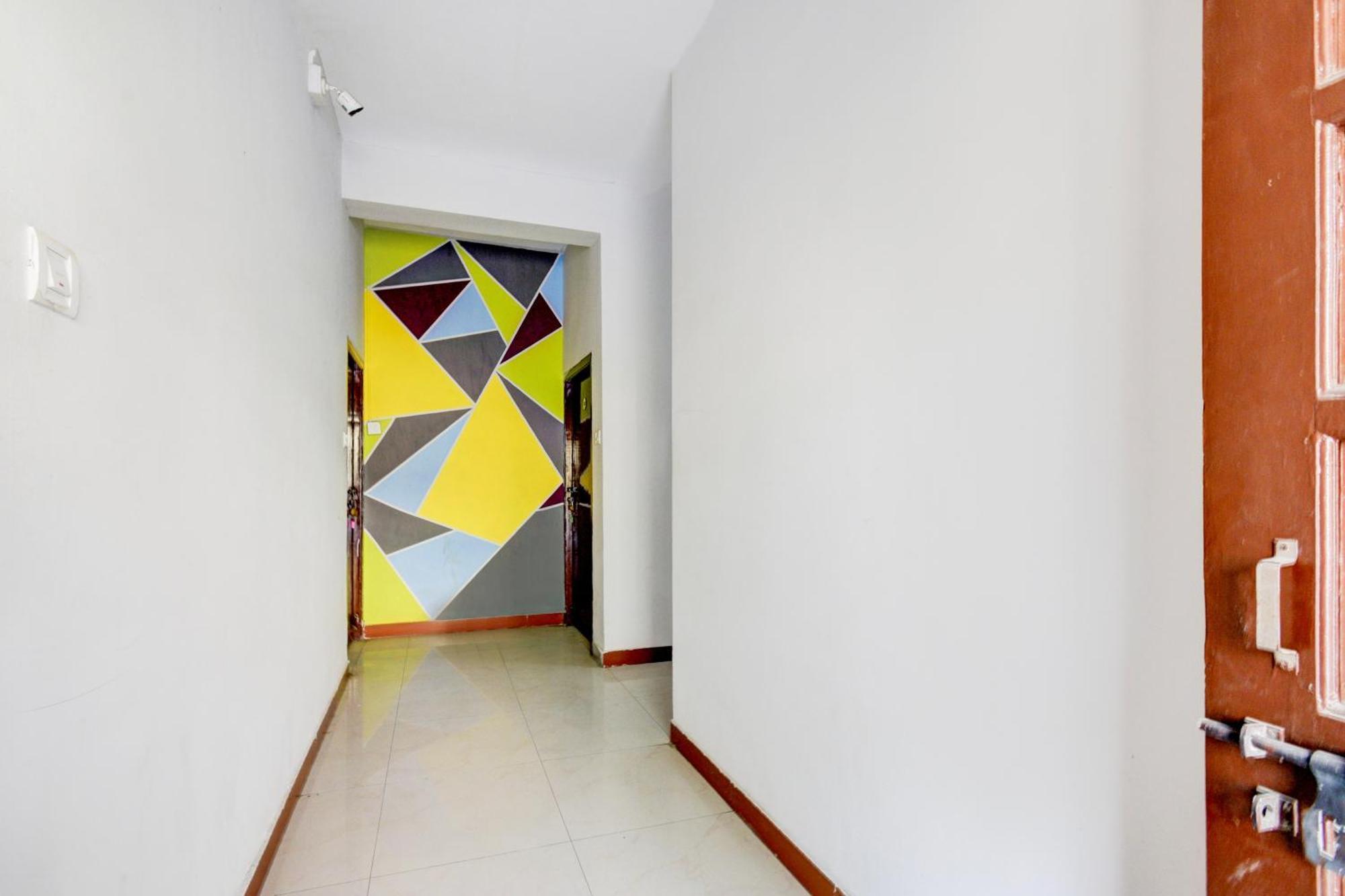 O Nihan Grand Hotel 3*
