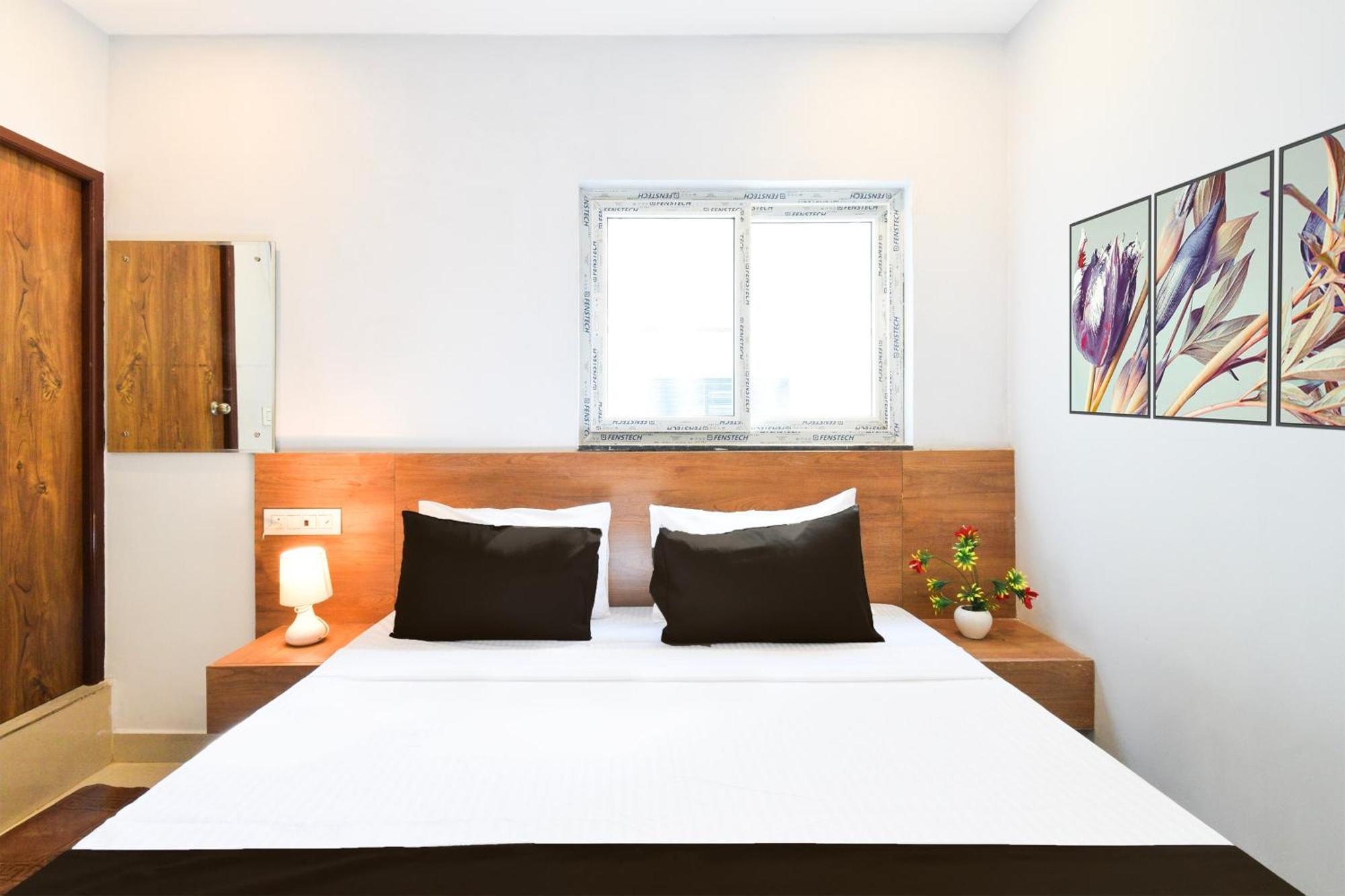 Hotel O Vaishnavi Residency Hyderabad