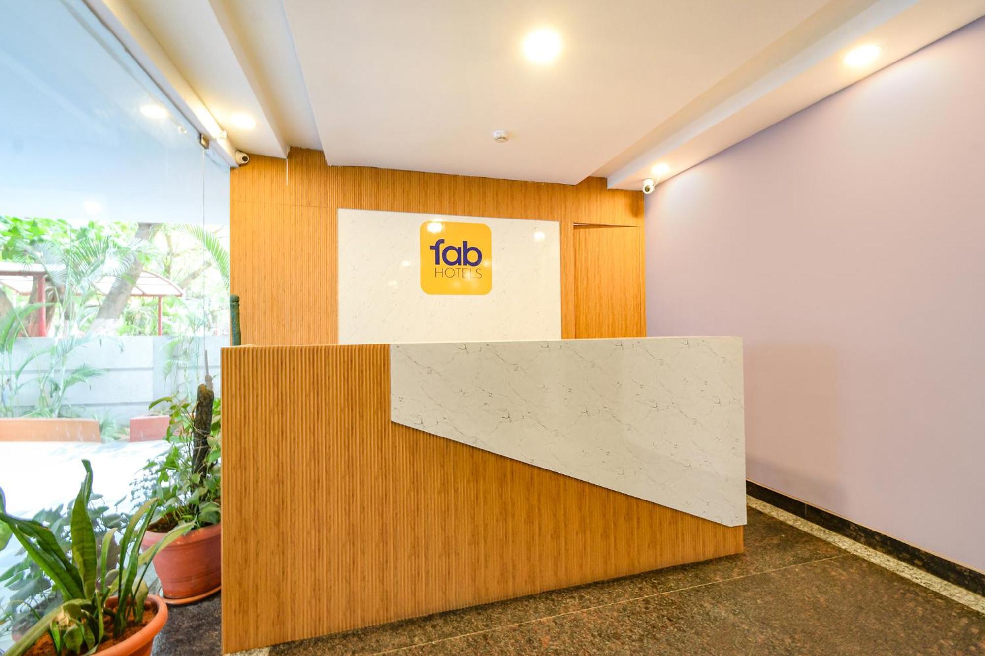 Fabhotel Cinco Primera Nr Lv Prasad, Banjara Hills Hyderabad