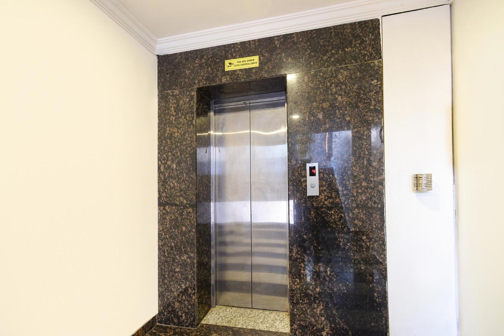 Fabhotel Cinco Primera Nr Lv Prasad, Banjara Hills Hotel 4*