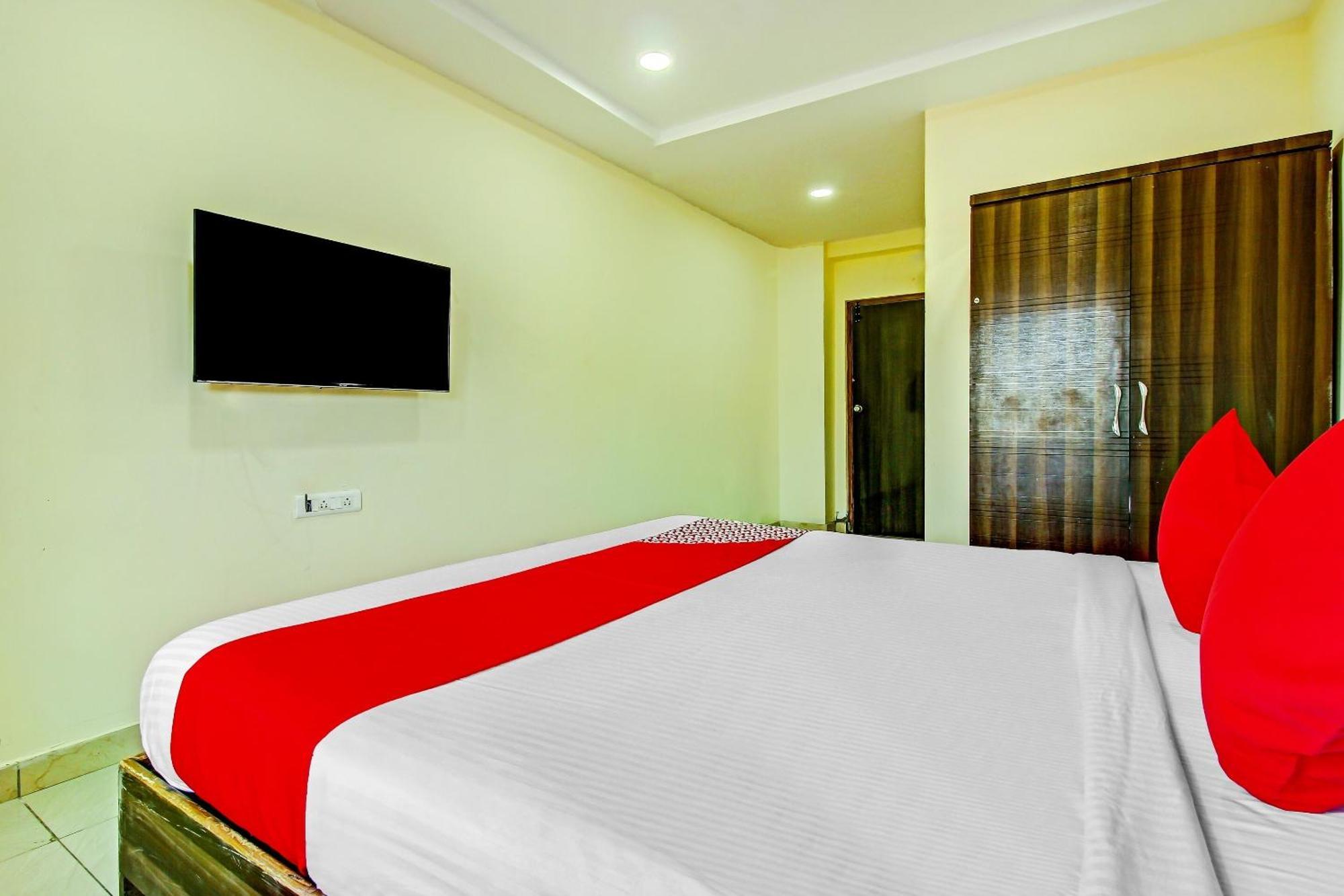 O Adhin Residency Hotel 3*