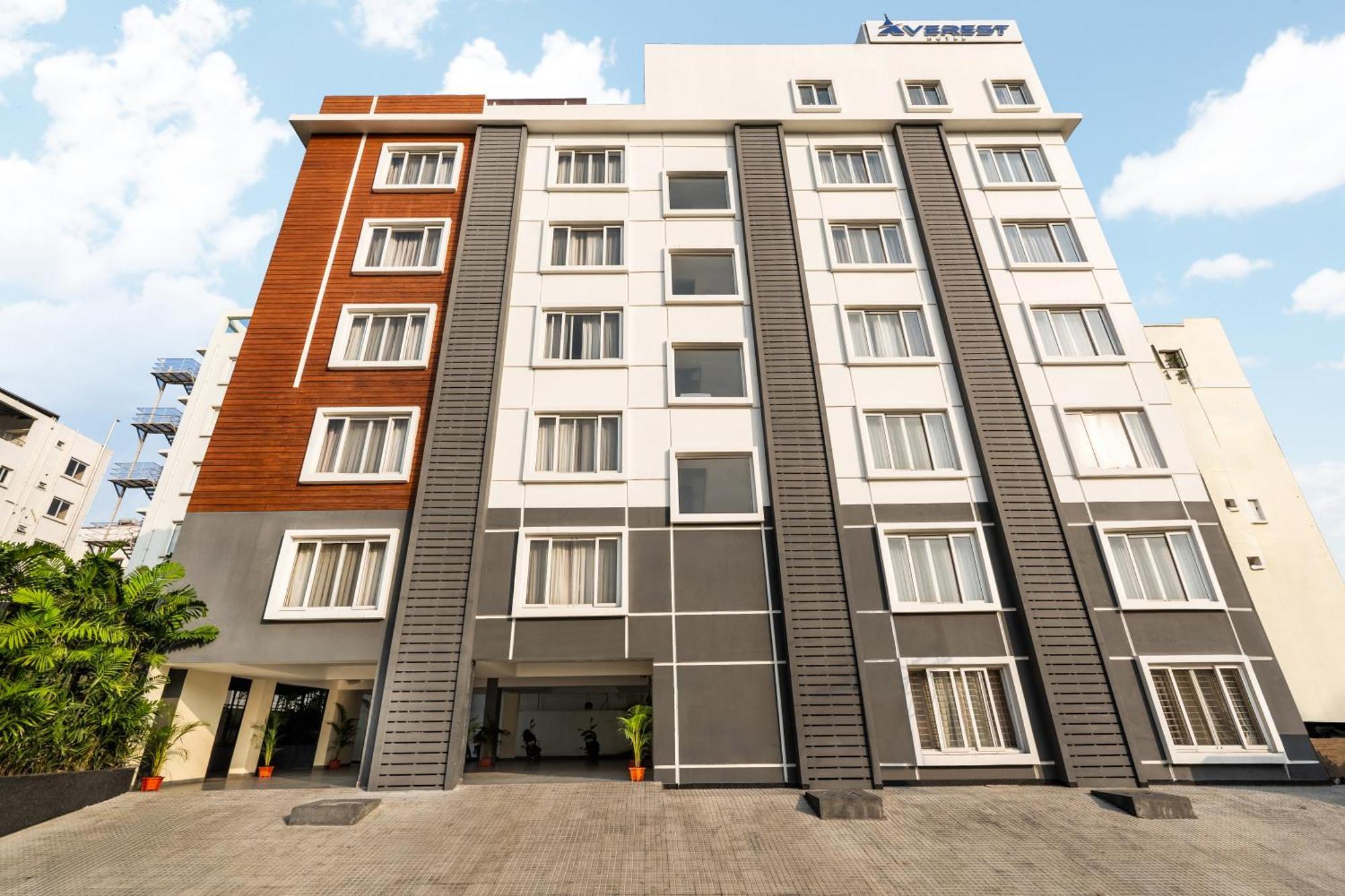 Destino By Monday Gachibowli 3* Hyderabad