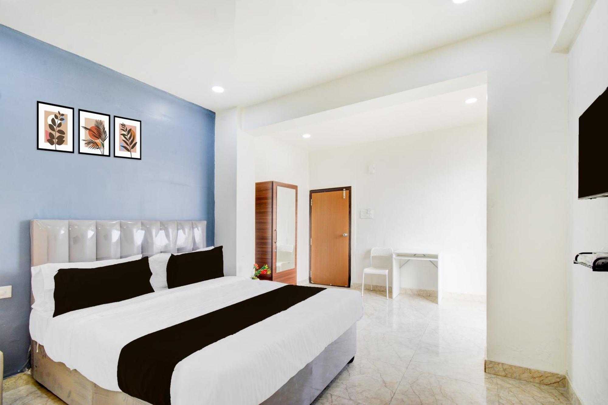Townhouse Oak Nagole Near Mini Shilparamam Formerly Saka Arcade Hotel *