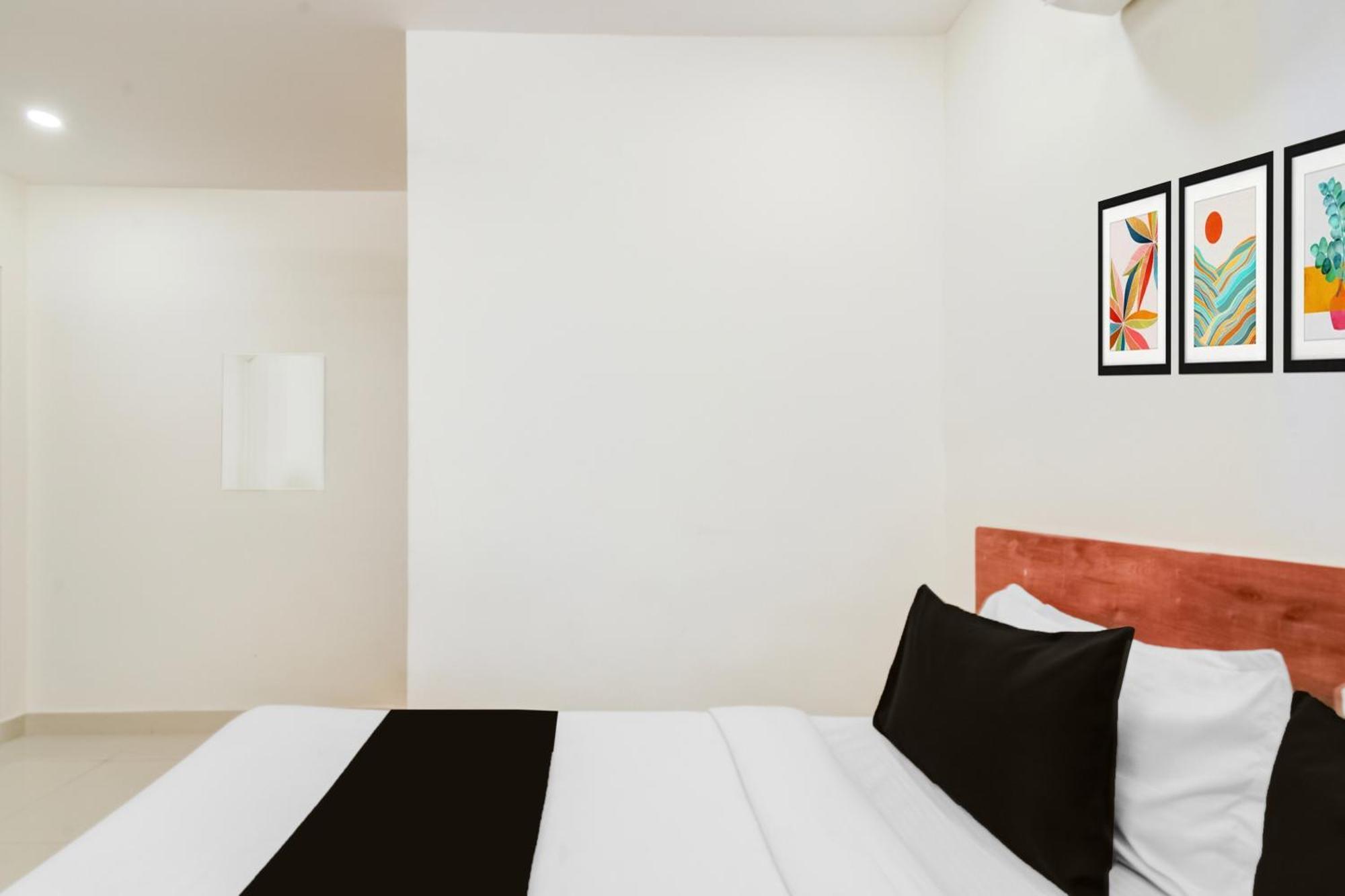 Hotel Super O Neredmet Road