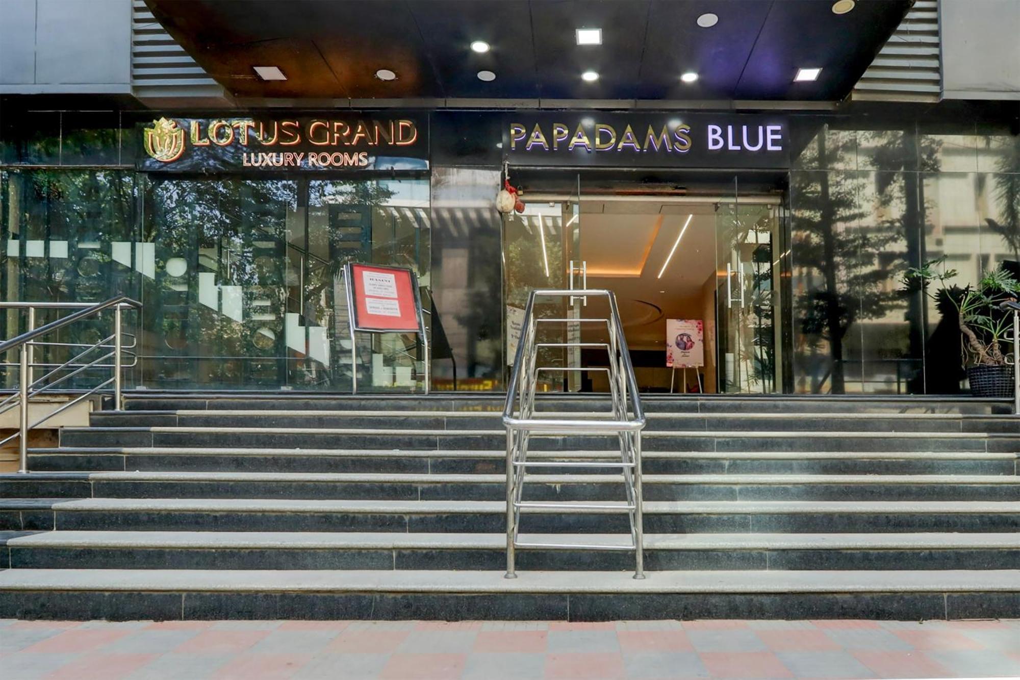 Super Townhouse Lotus Grand 4*