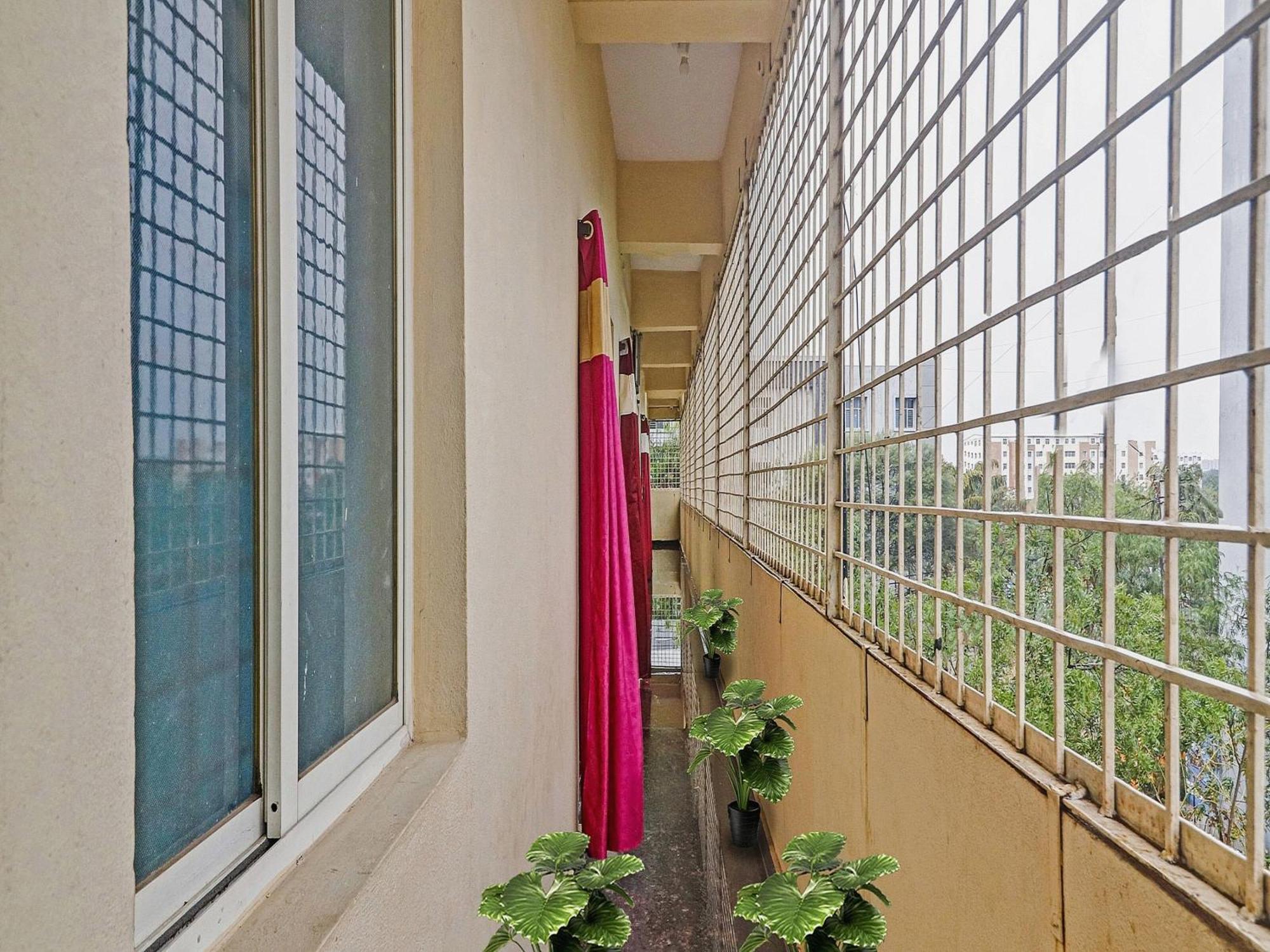 Hotel O Sree Krishna 2*