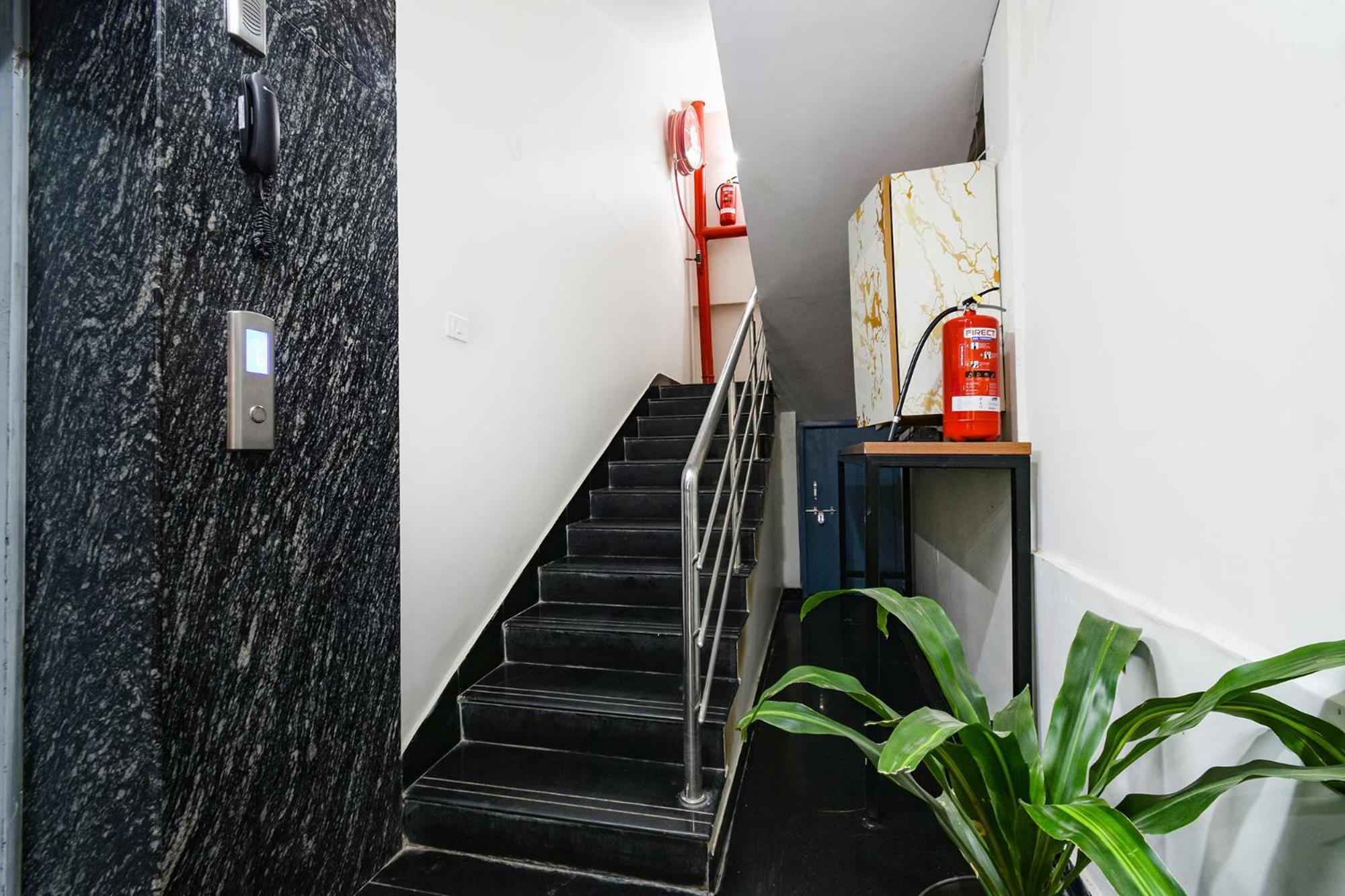Fabhotel Unnam