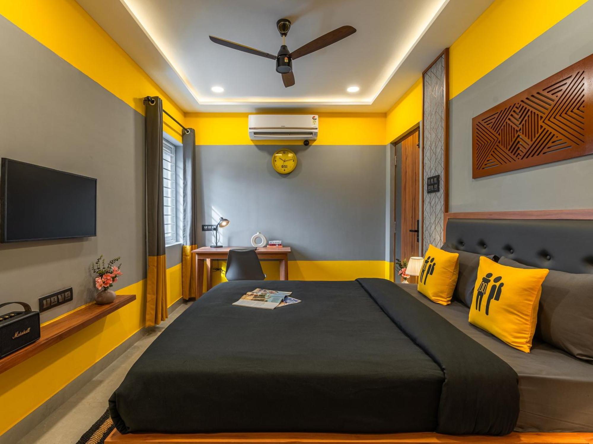 The Hyderabad, Hitec Hostel *