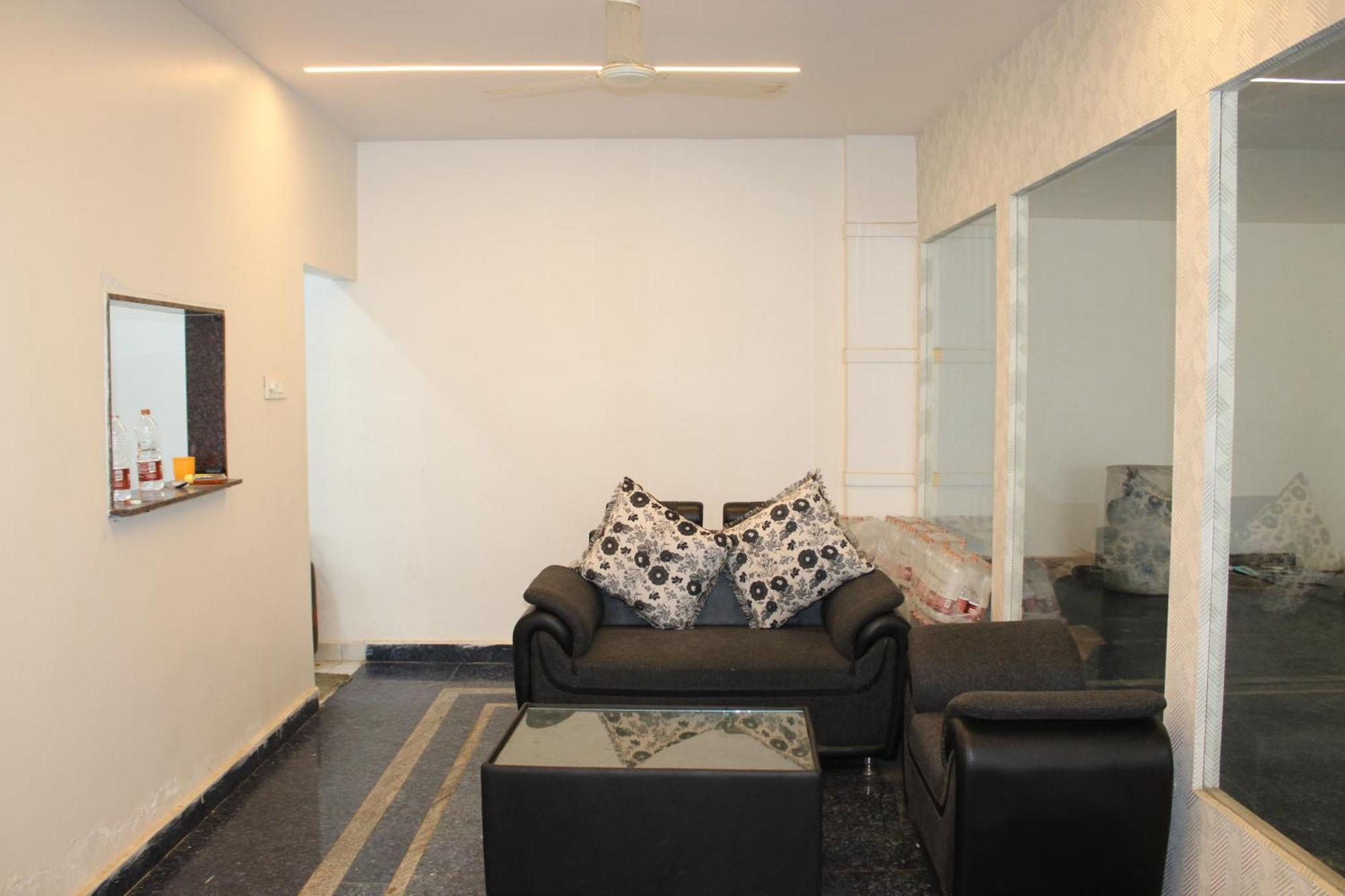 Vaarahi Chanda Nagar, Near Hitech 3* Hyderabad