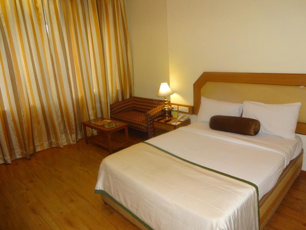 Hotel Ohris Baseraa 3*