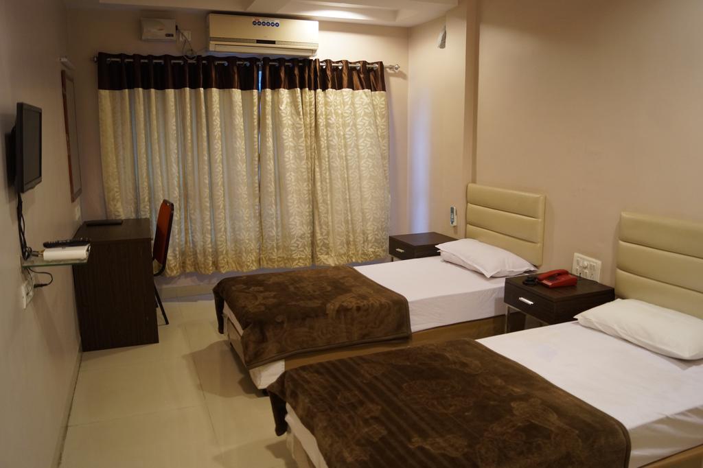 Anshu Grand Hotel Hyderabad
