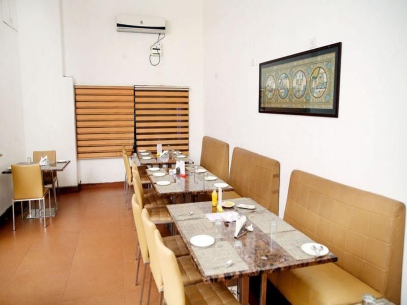 Hotel Anshu Grand 2*