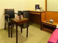 Oyo Premium Lakdi Ka Pul Regency Hotel
