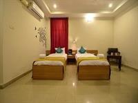 Oyo Premium Lakdi Ka Pul Regency 3*
