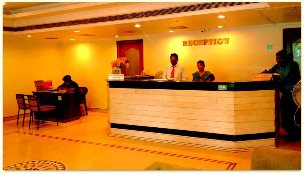 Raj International Inn