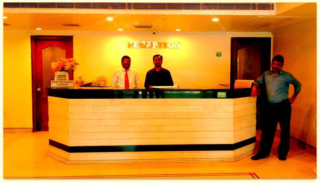 Raj International Inn