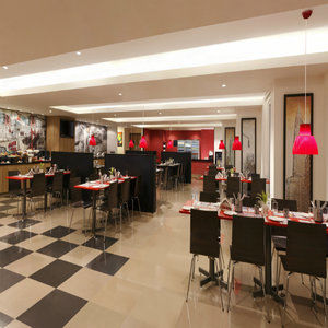 Red Fox By Lemon Tree Hotels, Hotel 3*