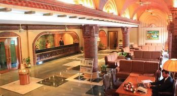 Tara Hotel 3*