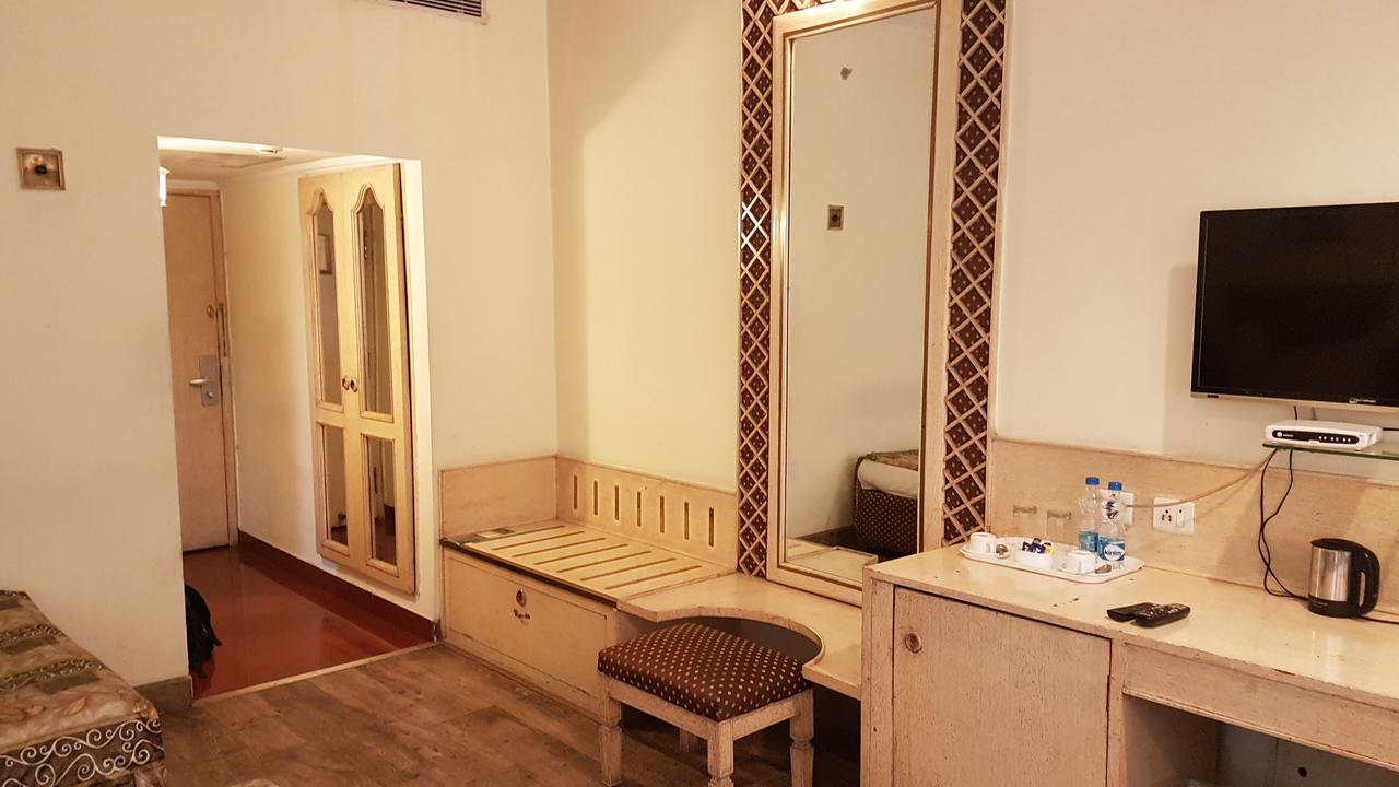 Hotel Ohris Baseraa