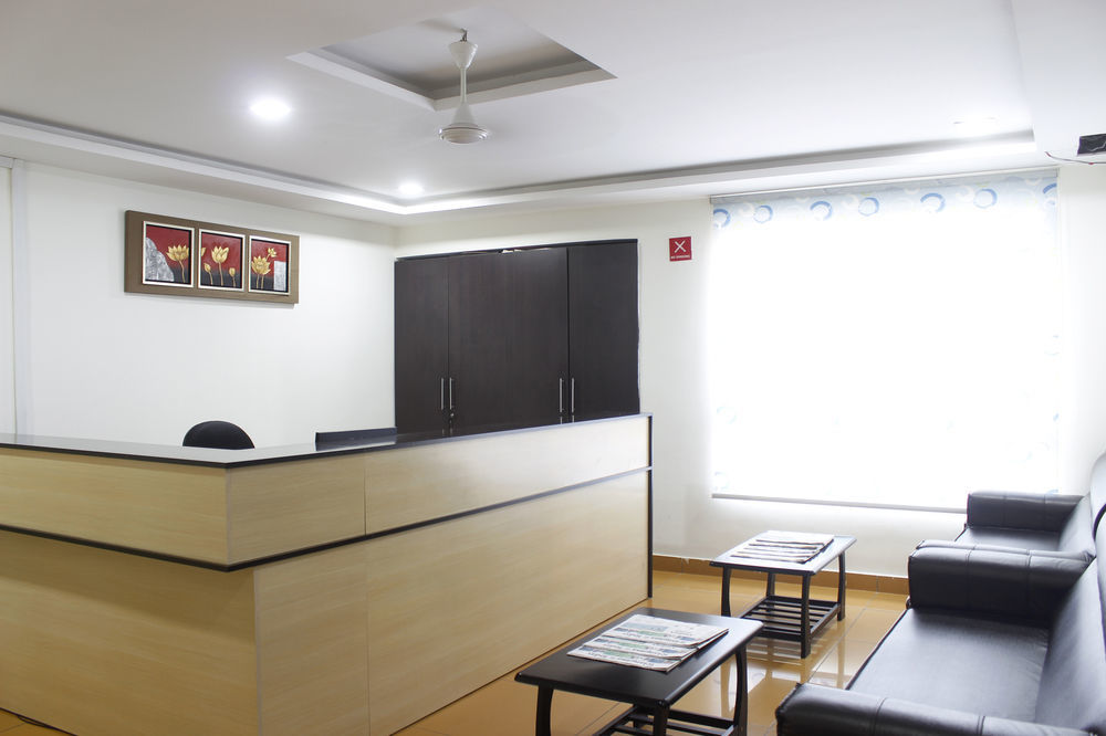 Fabhotel Siri Madhapur - Fully Vaccinated Staff Hotel 3*