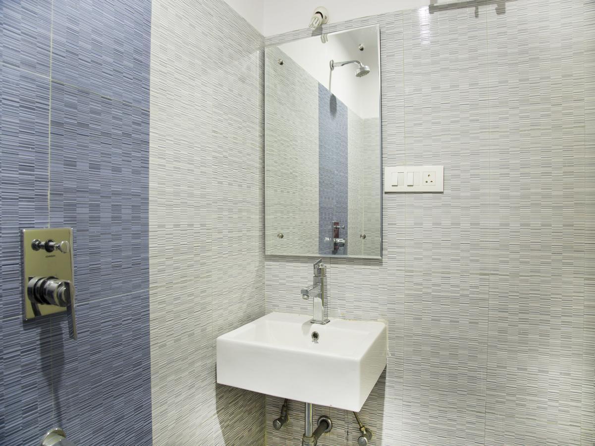 Oyo 6130 N7 Hyderabad