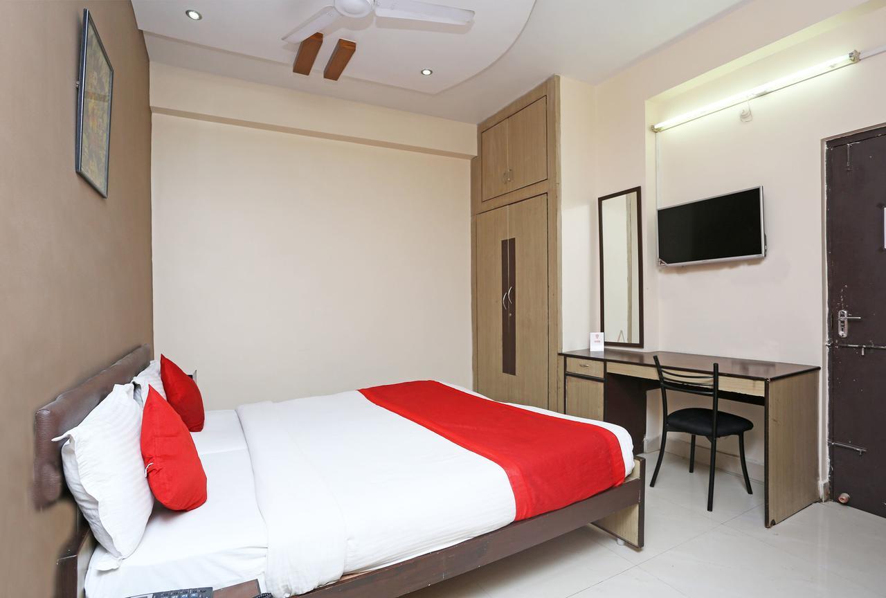 Fabhotel Karishma Homes Begumpet Hyderabad