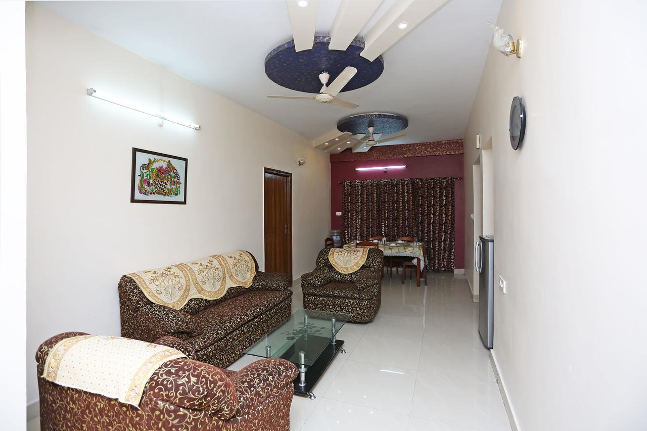 Fabhotel Karishma Homes Begumpet Hotel 3*
