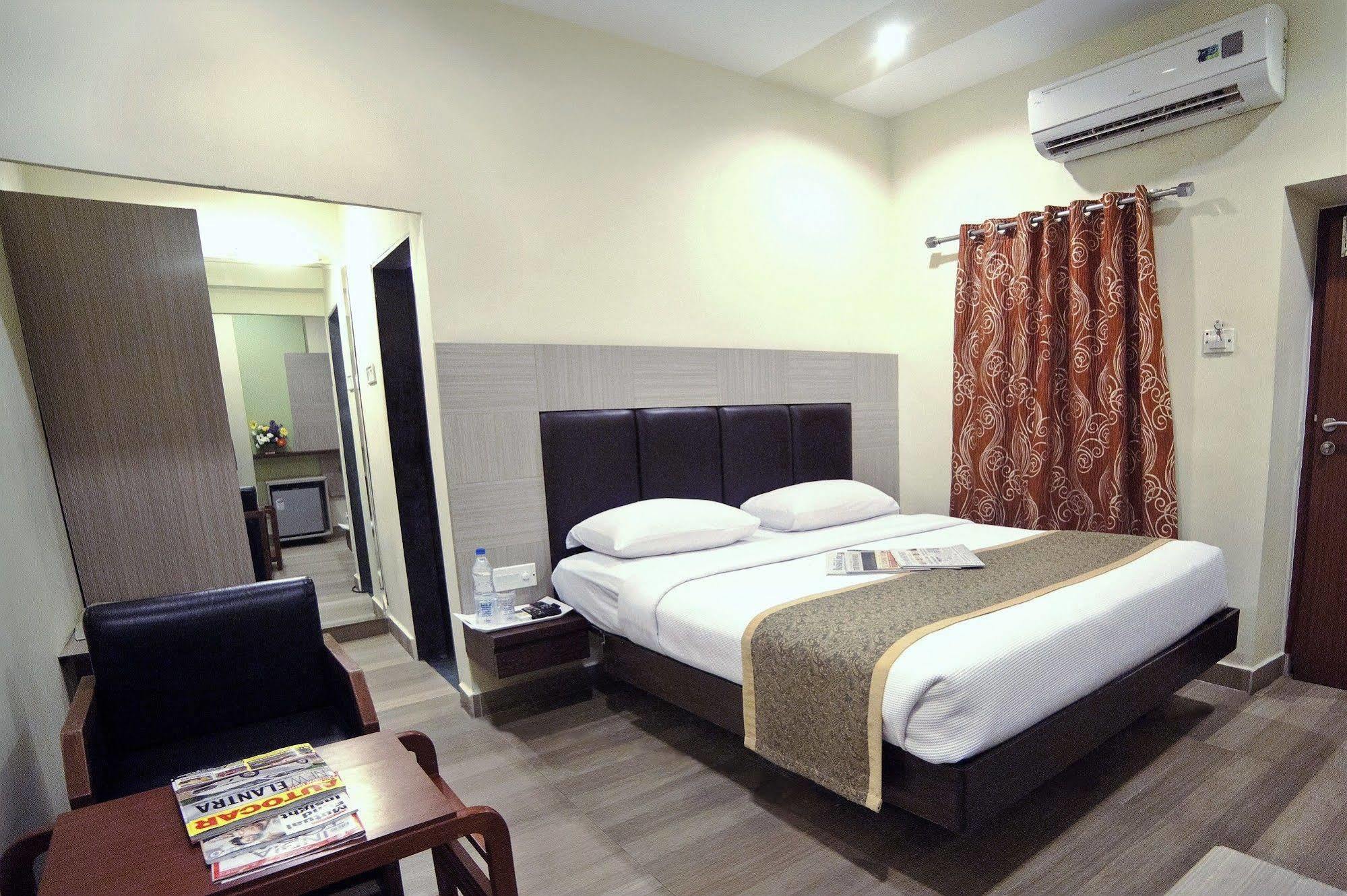 Hotel Taj Mahal Abids