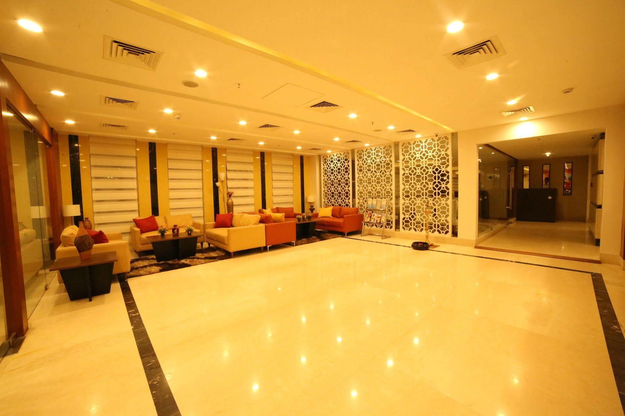 Hotel The Altruist Business Hitech 4*