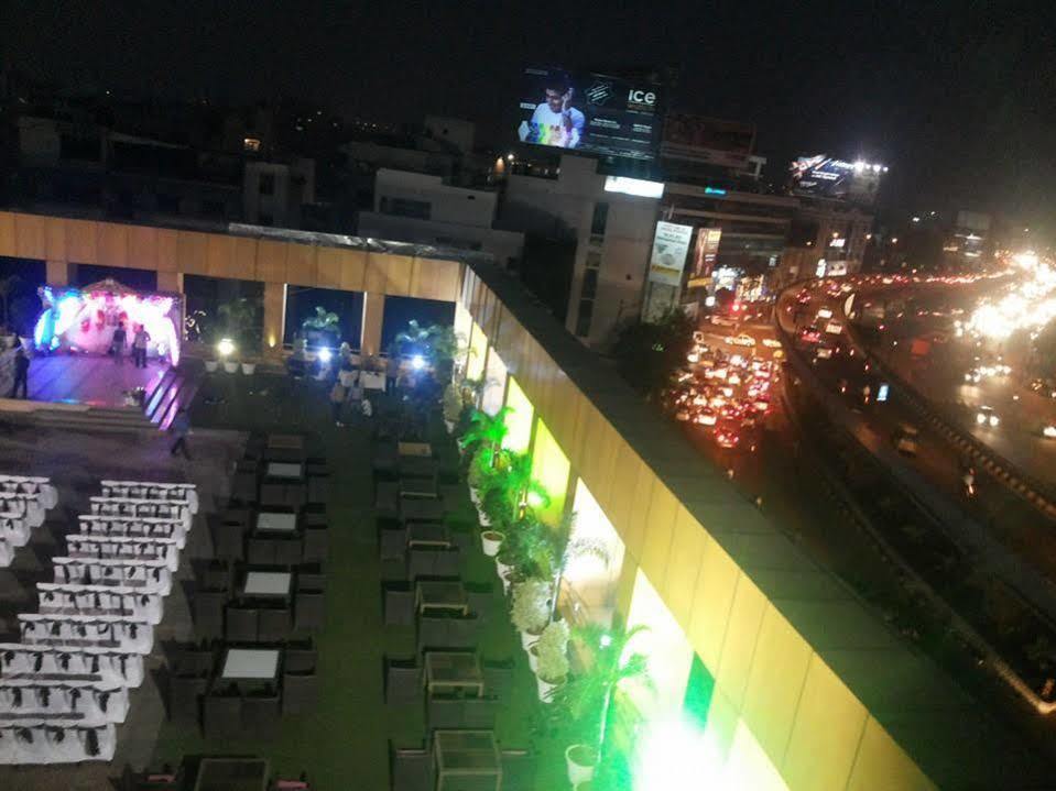 The Plaza 3*